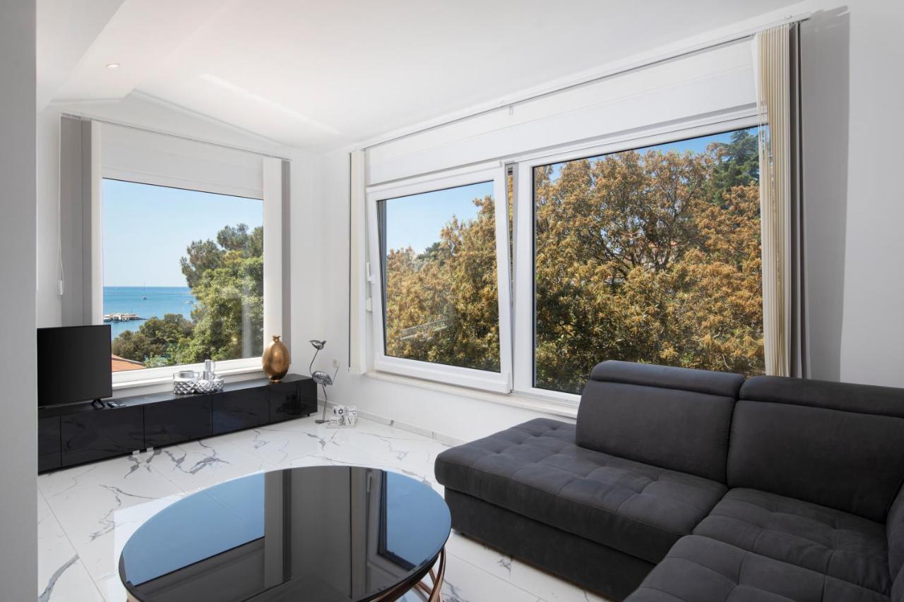 Pjescana Uvala Sea View Apartment Exteriör bild