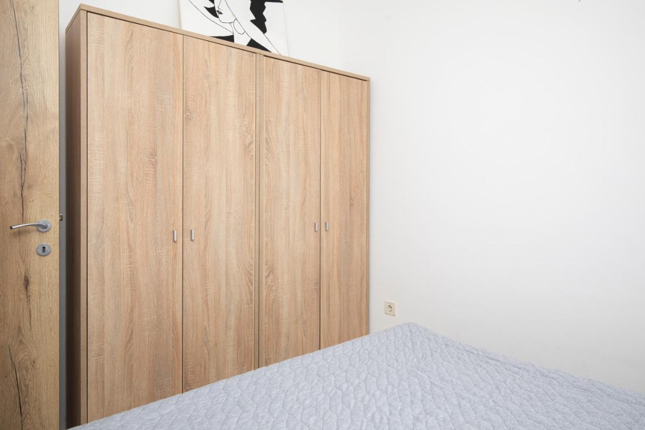 Pjescana Uvala Sea View Apartment Exteriör bild
